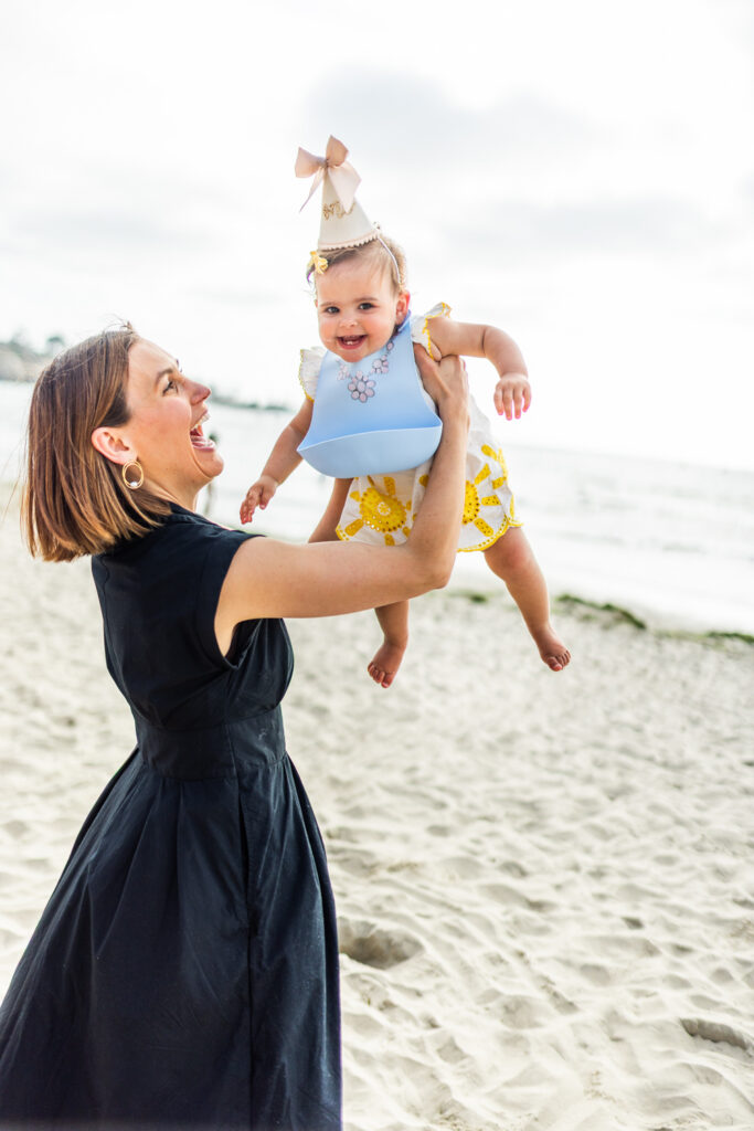 A La Jolla Beach Photographer Captures a First Birthday (No “Photo Shoot” Required) san diego family photographer 2